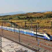 1024px-TGV_-_Figueres_Vilafant_-_Jordi_Verdugo Поезд в Фигерас